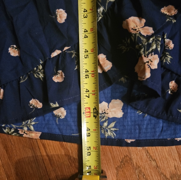 INFLUENCE ASOS navy faux wrap midi dress with pink floral print and ruffle - Picture 8 of 8